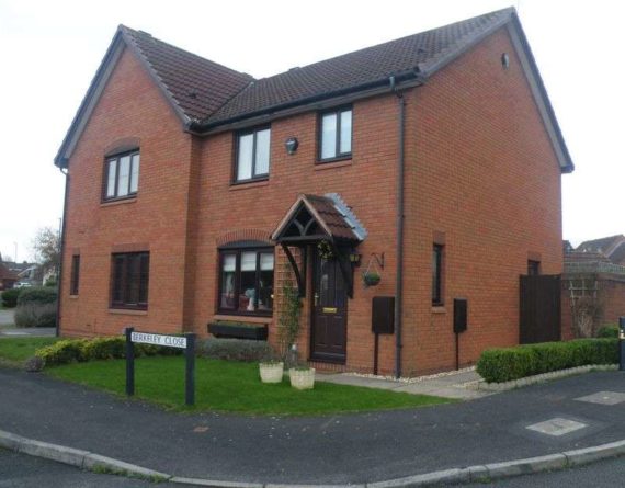 3 Bedroom Semi-Detac...